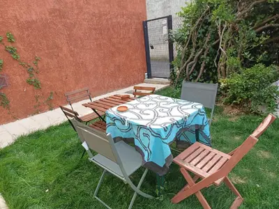 Jardin de l'établissement New modern 80 m2 house, peaceful haven, 10' from RER B
