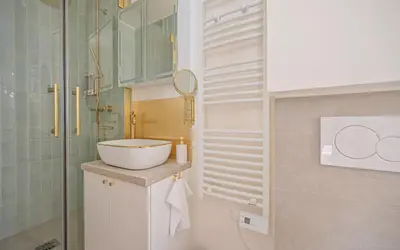 Salle de bains dans l'établissement Chez Lucette Studio 17e Paris