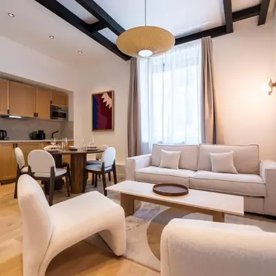 Chic Flat in Paris Center