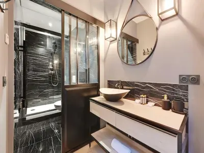 Salle de bains dans l'établissement Charming studio -2P- Auteuil, cleaning included