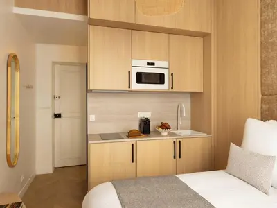 Cuisine ou kitchenette dans l'établissement Charming Cosy Studio - 2P - Gare Saint Lazare, cleaning included