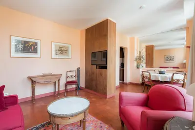 Télévision ou salle de divertissement dans l'établissement Veeve - Le Marais Retreat