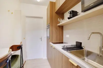 Cuisine ou kitchenette dans l'établissement Nation-Voltaire