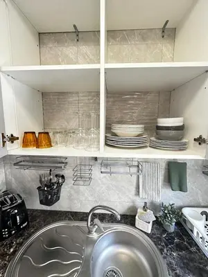 Cuisine ou kitchenette dans l'établissement New Apartment in Paris center metro 7 & 14 Maison Blanche