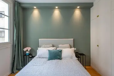 Un ou plusieurs lits dans un hébergement de l'établissement Chic apartment 1BR-2P - Arc de Triomphe