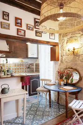 Cuisine ou kitchenette dans l'établissement Montmartre Soulful stay Paris