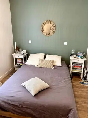 Un ou plusieurs lits dans un hébergement de l'établissement Appartement niché au cœur de Montmartre