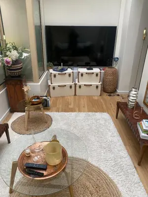 Télévision ou salle de divertissement dans l'établissement Paris confort