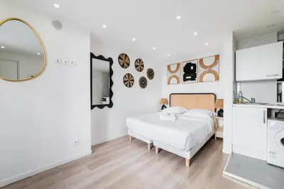 Un ou plusieurs lits dans un hébergement de l'établissement Elegant Studio voltaire- Paris 11 - 2P