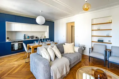 Cuisine ou kitchenette dans l'établissement 6 Guest Flat - Martyrs