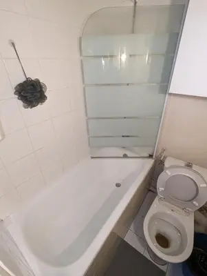 Salle de bains dans l'établissement Charmant studio calme et lumineux à Notre-Dame