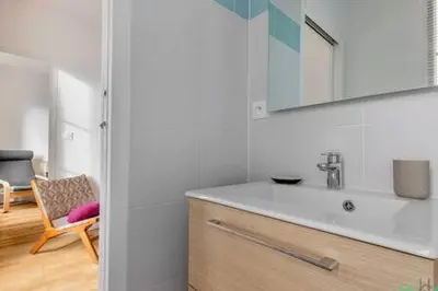 Plan de l'établissement Folie Regnault 3 - LB - Bright flat near Bastille for 2p