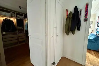 Un ou plusieurs lits dans un hébergement de l'établissement Charming 2 rooms for 2 in Paris