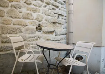 Plan de l'établissement Studio jardin privé paris centre