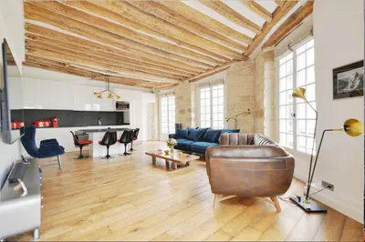 Coin salon dans l'établissement Luxury apartment in prestigious Le Marais - Top Location