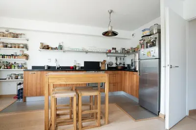 Cuisine ou kitchenette dans l'établissement Thionville 2 - KP - Bright apartment for 4 people Paris 19
