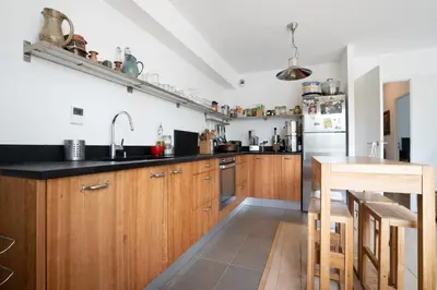 Cuisine ou kitchenette dans l'établissement Thionville 2 - KP - Bright apartment for 4 people Paris 19