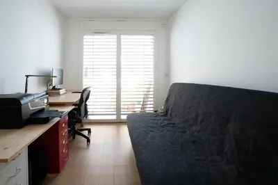 Coin salon dans l'établissement Thionville 2 - KP - Bright apartment for 4 people Paris 19