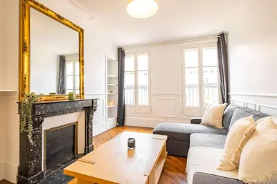 Coin salon dans l'établissement 6 Guests Flat - Montparnasse