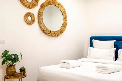 Un ou plusieurs lits dans un hébergement de l'établissement Keyz - Central 2 Bedrooms near the Picasso Museum