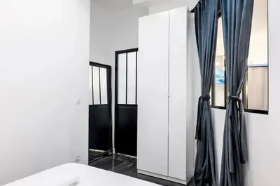 Un ou plusieurs lits dans un hébergement de l'établissement Keyz - Central 1 Bedroom near the Picasso Museum