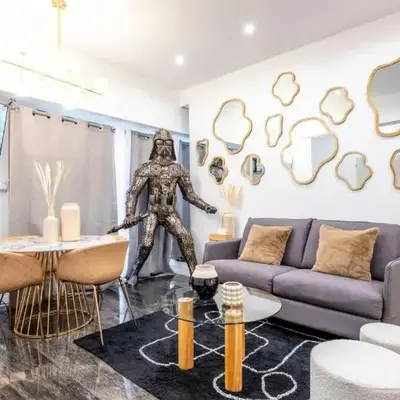 Keyz - Central 1 Bedroom near the Picasso Museum