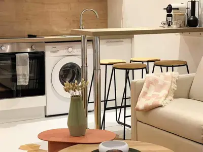 Cuisine ou kitchenette dans l'établissement Celine 16 Paris Lumière 2 Bedroom by Eiffel Tower