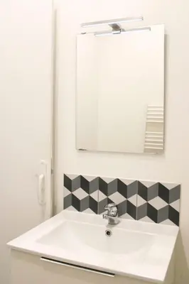 Salle de bains dans l'établissement Studio cosy À deux pas de Montmartre