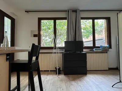 Plan de l'établissement Studio 22m2 rénové sur cour privée
