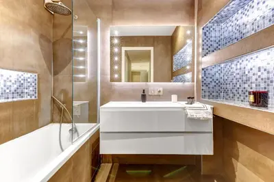Salle de bains dans l'établissement Appartement chic 82m2 6 pers Paris 16E