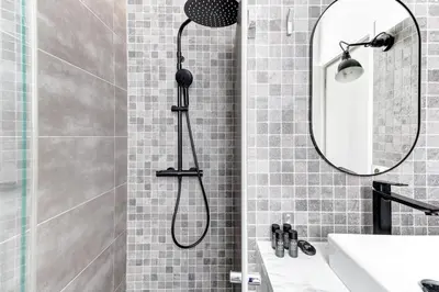 Salle de bains dans l'établissement BM Rue Charlot Studio compact & chic pour 2