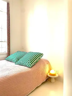 Un ou plusieurs lits dans un hébergement de l'établissement Design & cool appartement