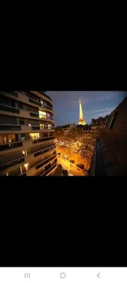 Vue générale sur Paris ou vue de la ville depuis l'appartement