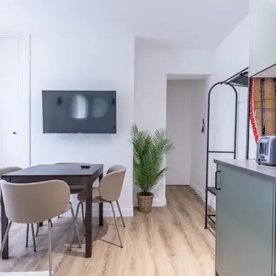 Chic 4-Star Studio Only 10 Minutes from Le Marais