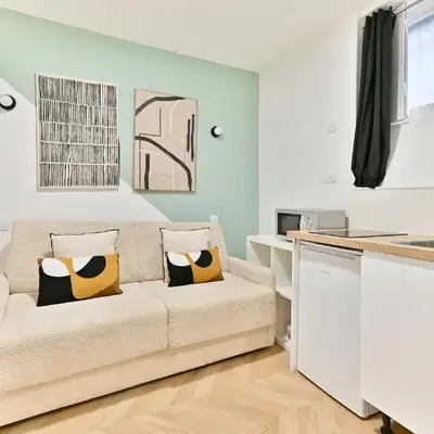 Small air-conditioned studio - Pereire