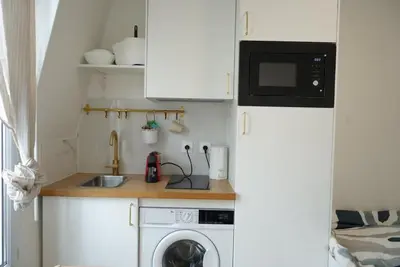 Cuisine ou kitchenette dans l'établissement Vaugirard1 Appt Paris 15, Eiffel Tower View