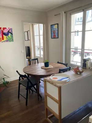 Plan de l'établissement Beau 3 pièces lumineux à 5 min de Montmartre