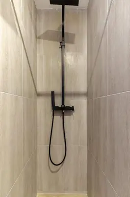 Salle de bains dans l'établissement HSH Bessières-Batignolles Paris Superbe Studio