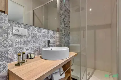 Salle de bains dans l'établissement Apt cosy pour 6 - Paris Expo P. de Versailles