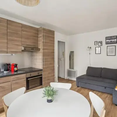 Beautiful apartment 10 minutes walk from the Eiffel Tower