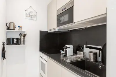Cuisine ou kitchenette dans l'établissement A3 Suite Studio 175Blo-Paris Convention