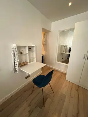 Cuisine ou kitchenette dans l'établissement Prime location and amazing neighborhood