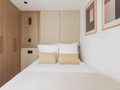 Un ou plusieurs lits dans un hébergement de l'établissement Chic and cosy apartment - 1BR- 4P- Bourse