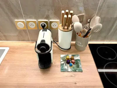 Plateau bouilloire dans l'établissement Spacious studio 4* - 31 sqm - Tour Eiffel / Parc des Expositions - 3p