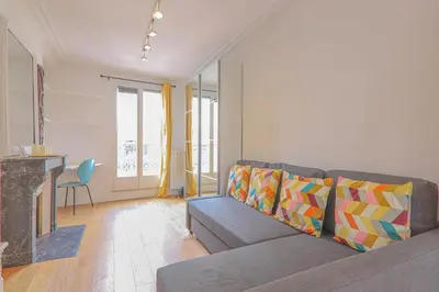 Coin salon dans l'établissement 1BR Apartment - 4P - Tour Eiffel with NetFlix