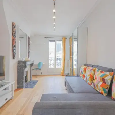 1BR Apartment - 4P - Tour Eiffel with NetFlix