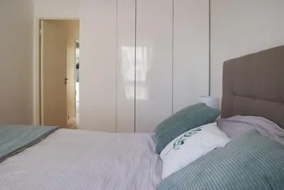 Un ou plusieurs lits dans un hébergement de l'établissement Eiffel Tour - Lovely 2 bedrooms apartment