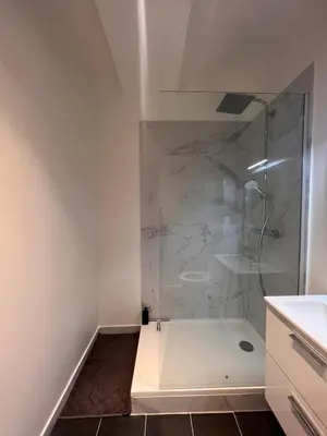 Salle de bains dans l'établissement Studio lumineux sur cour à Bastille