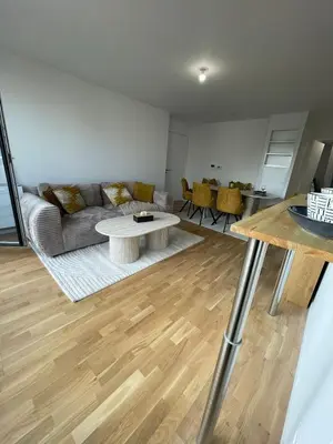 Coin salon dans l'établissement Superb 3 Bedroom near to Paris with Parking