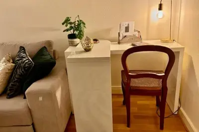Coin salon dans l'établissement L'écrin du 12- Studio élégant sur jardin avec parking